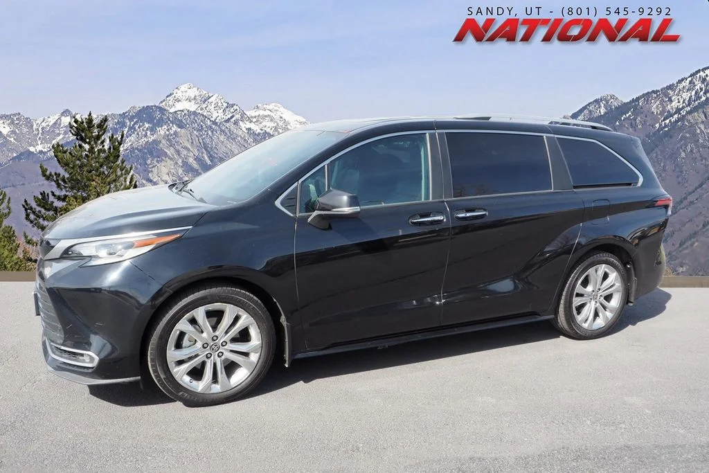2023 Toyota Sienna