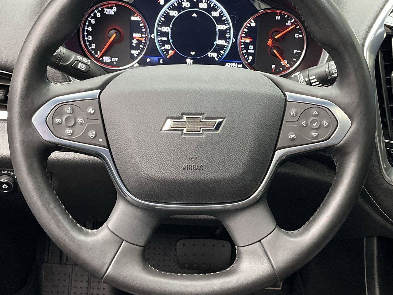 2022 Chevrolet Traverse Premier - Photo 16