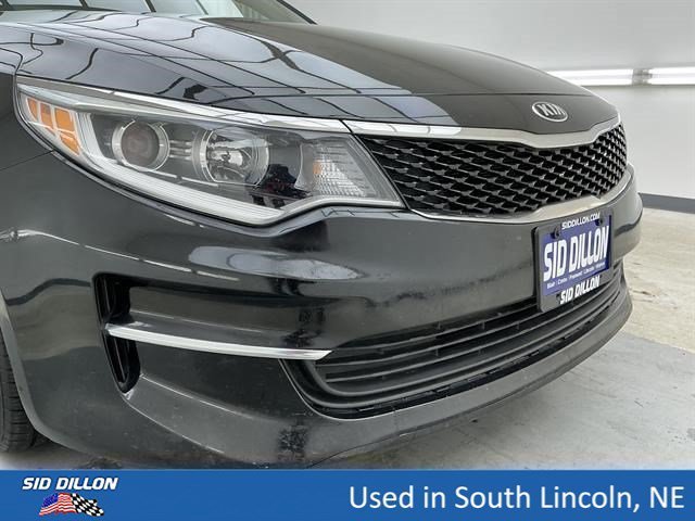 Used 2018 Ebony Black Kia LX image 25