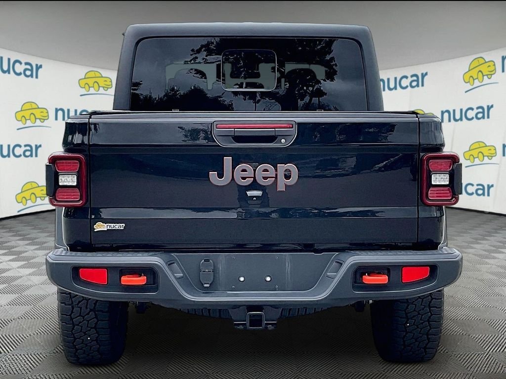 Used 2024 Black Clearcoat Jeep Mojave image 5