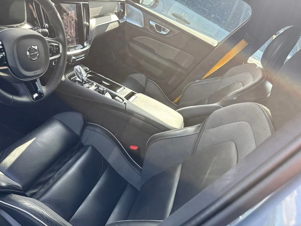 Used 2024 Gray Volvo T8 Polestar image 3