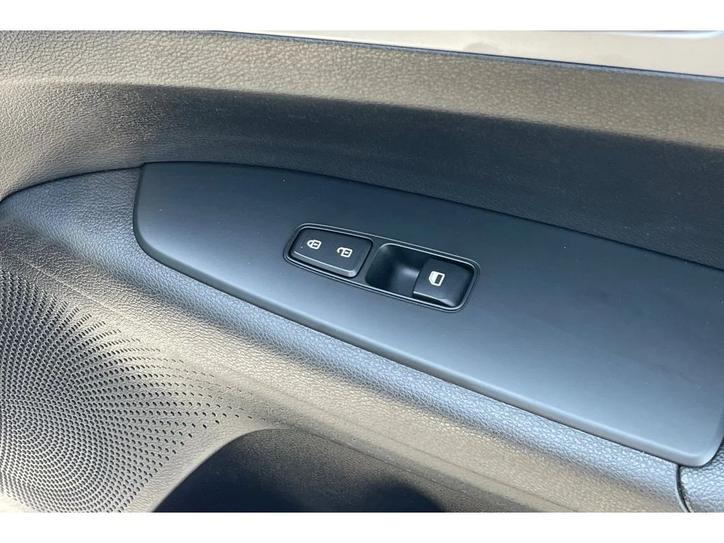 Used 2023 Steel Gray Kia LXS image 20