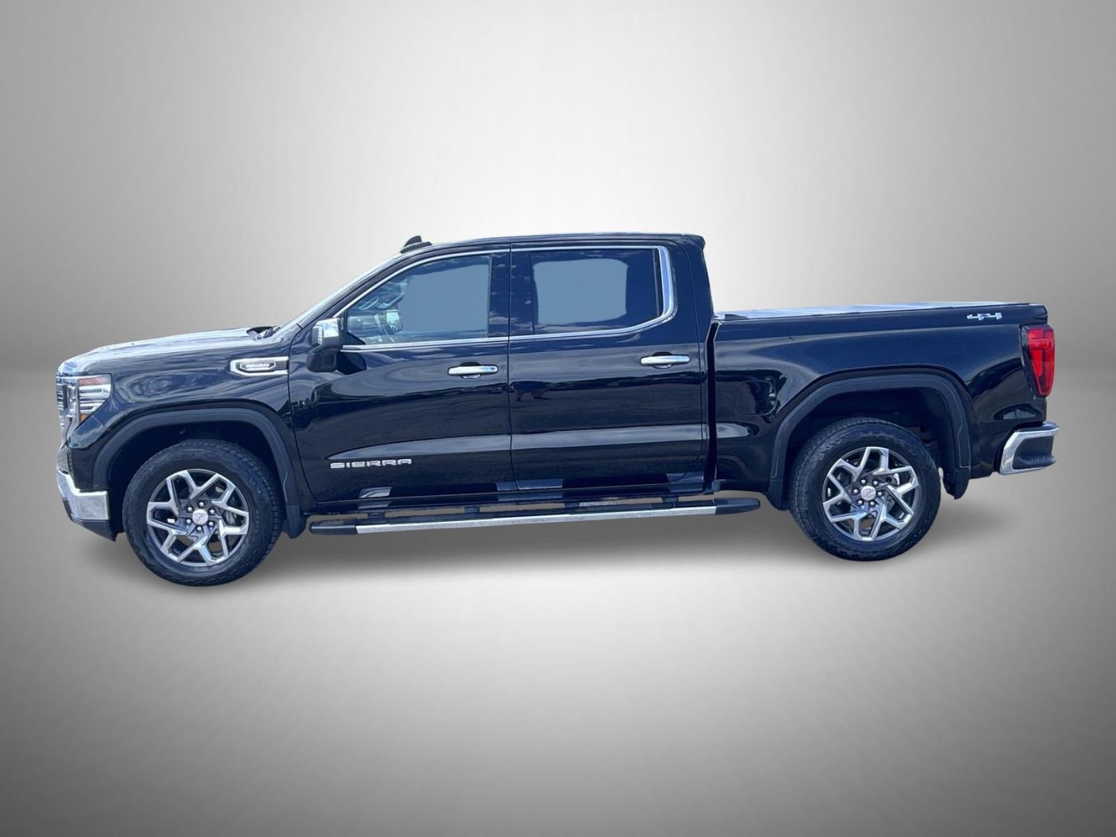 Used 2023 Black GMC SLT image 8