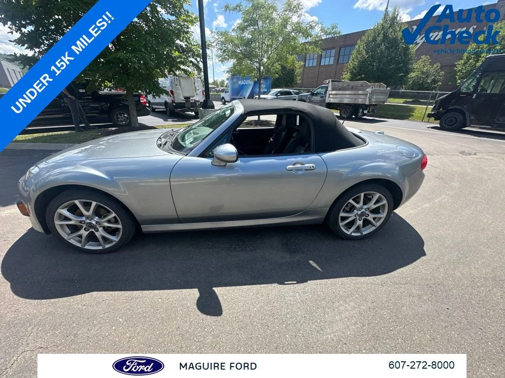 Used 2014 Liquid Silver Metallic Mazda Grand Touring image 9