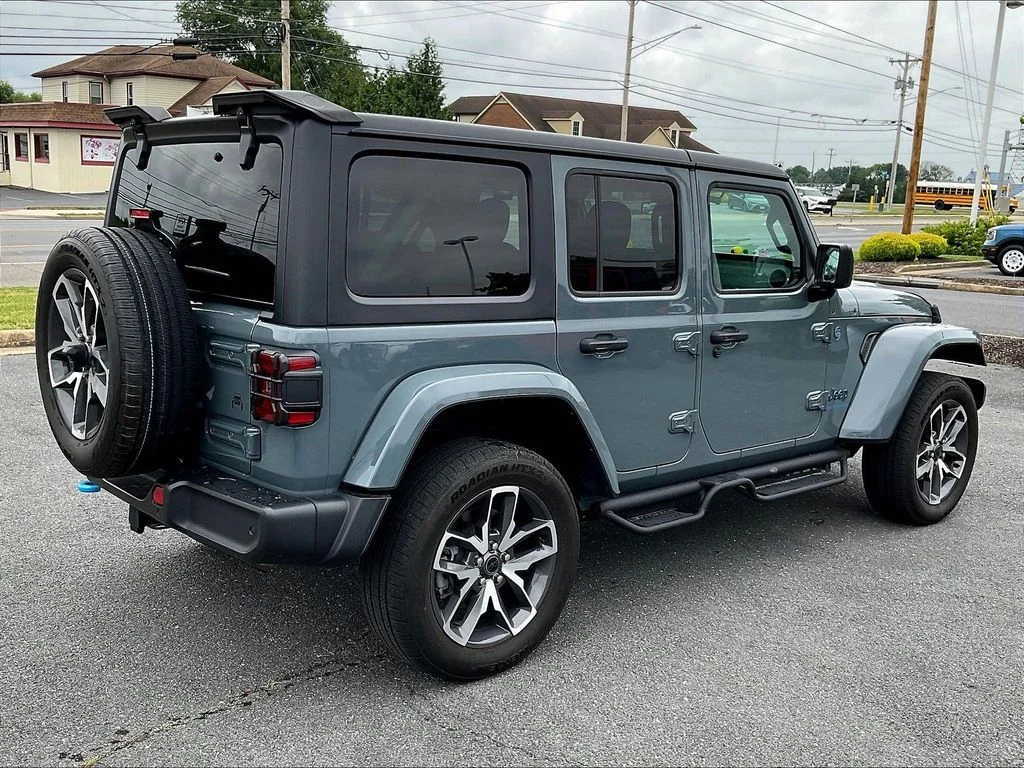 Certified Used 2024 Gray Jeep Sport S 4xe image 4