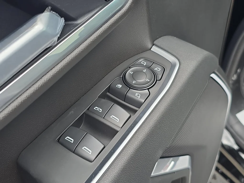 New 2026 Black Chevrolet LT image 25