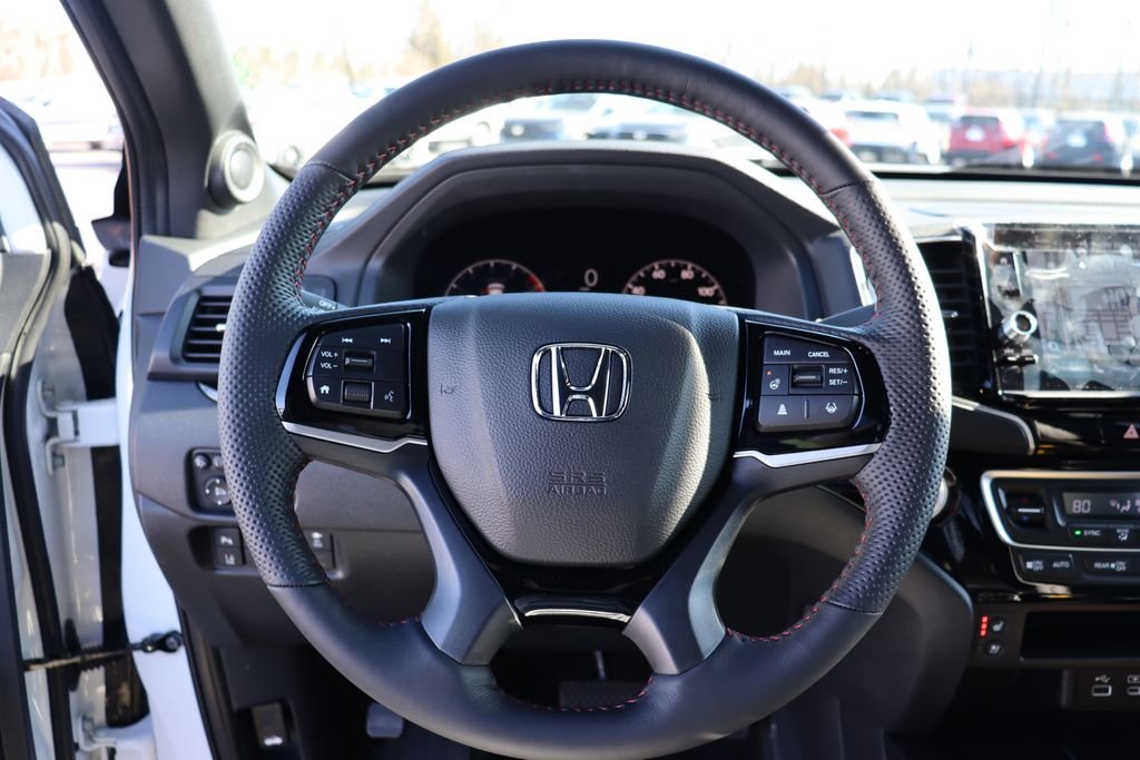 New 2026 Platinum White Pearl Honda Black Edition image 29