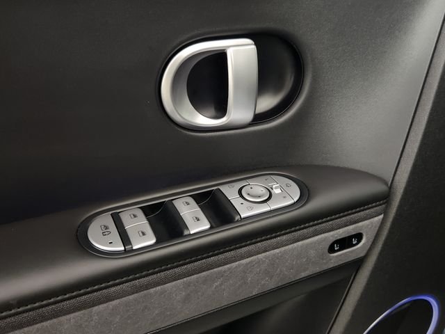 2024 Hyundai IONIQ 5 Limited - Photo 10