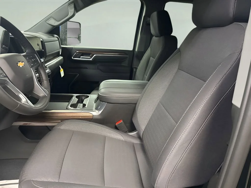 2026 Chevrolet Silverado 2500 HD LT - Photo 17