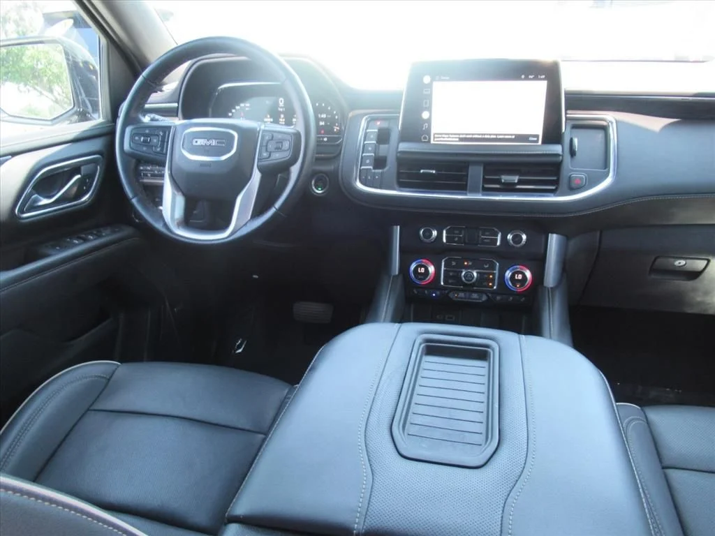 Used 2022 Black GMC SLT image 13