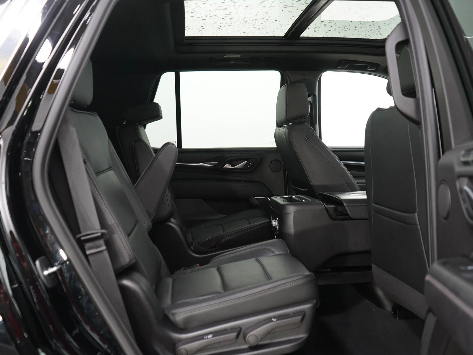 Used 2023 Onyx Black GMC Denali image 12