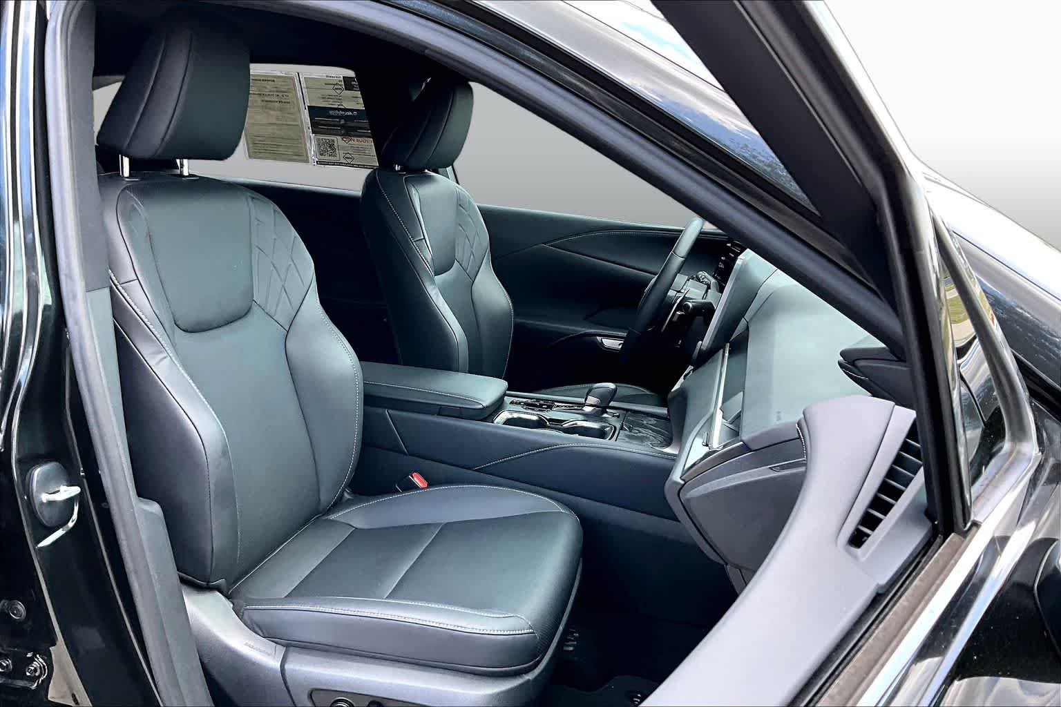 Used 2023 Caviar Lexus Premium image 9