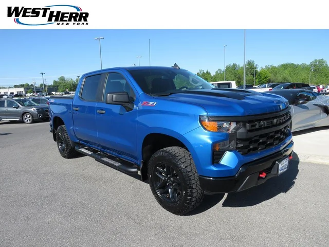 2022 Chevrolet Silverado 1500 Custom Trail Boss