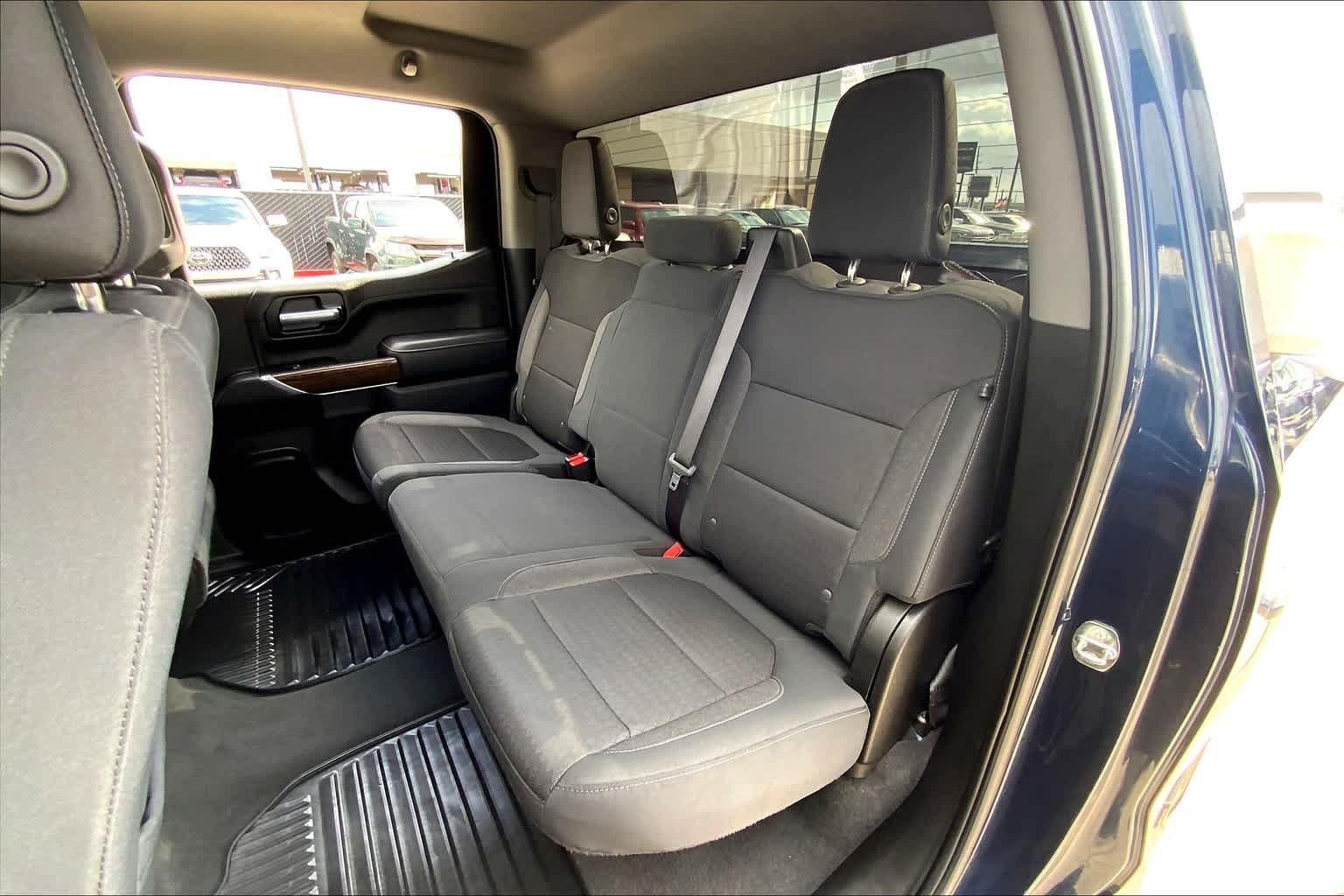 Used 2019 Pacific Blue Metallic GMC SLE image 21