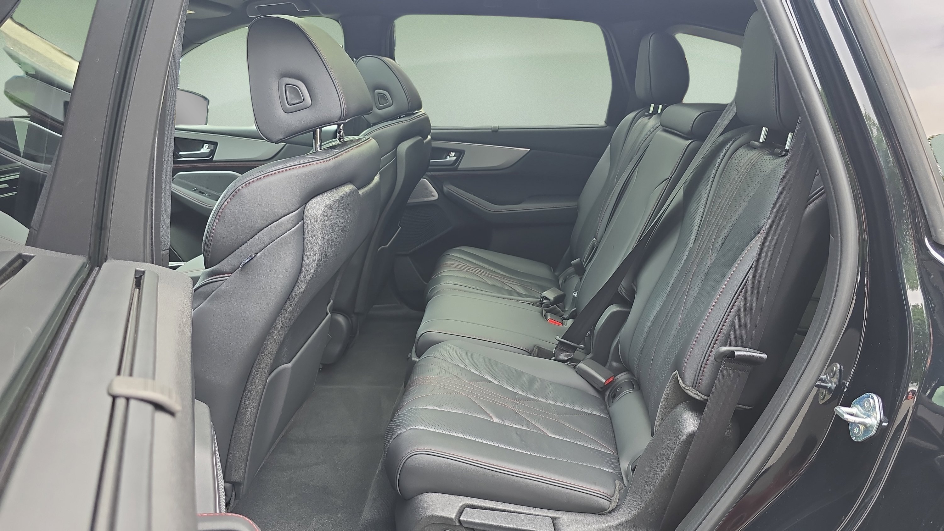 Certified Used 2026 Majestic Black Pearl Acura SH-AWD w/A-Spec Advance Package image 21