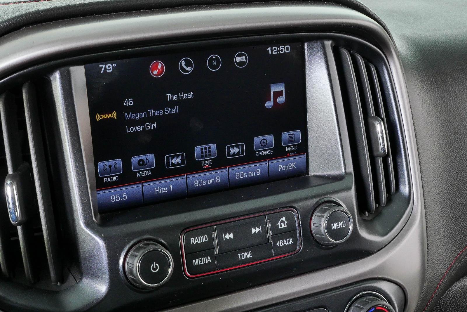 Used 2016 CYBER GRAY METALLIC GMC 4WD SLE image 13