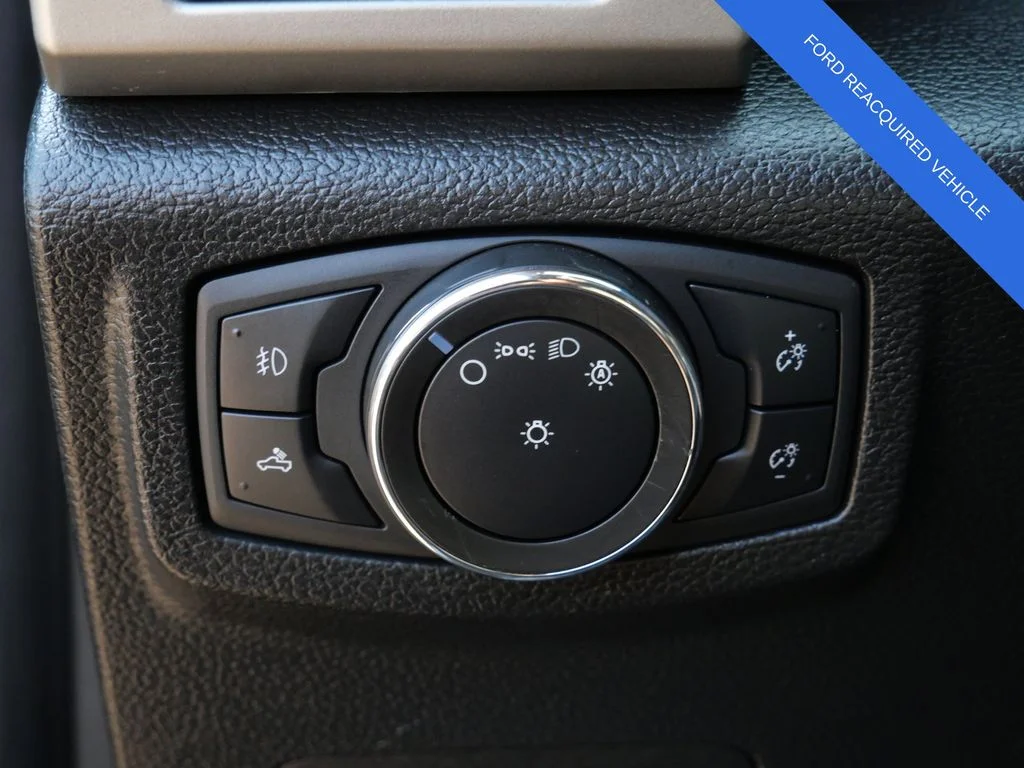 Used 2020 Gray Ford Lariat image 19