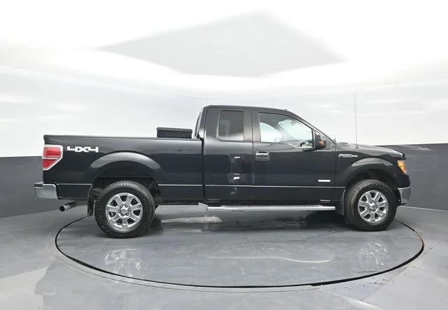 Used 2014 Tuxedo Black Metallic Ford XLT image 36