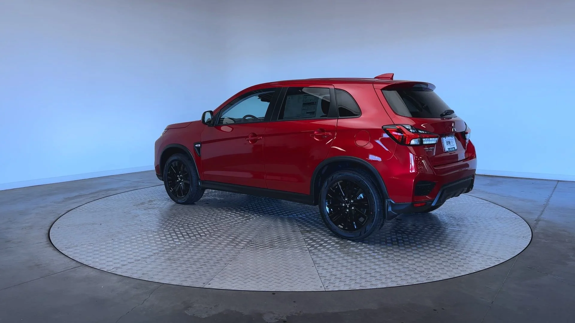 New 2026 Red Diamond Mitsubishi LE image 6