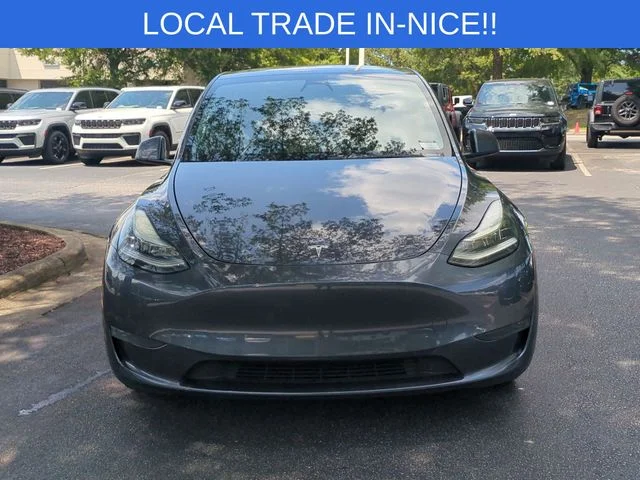 Used 2020  Tesla Long Range image 8