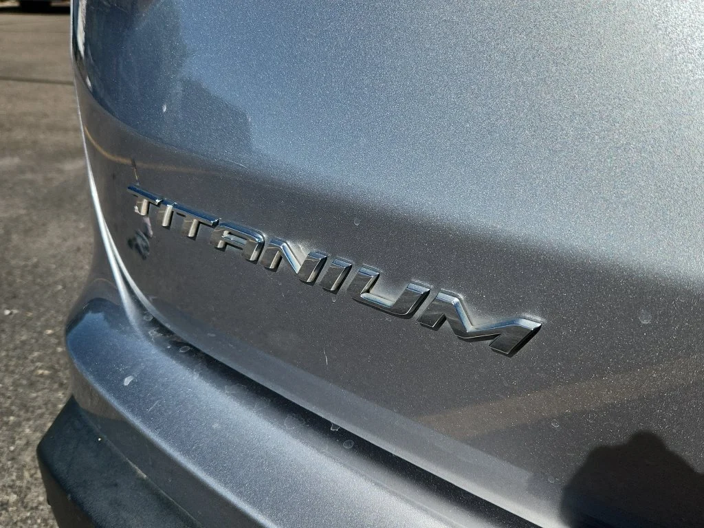Used 2022 Silver Ford Titanium image 13