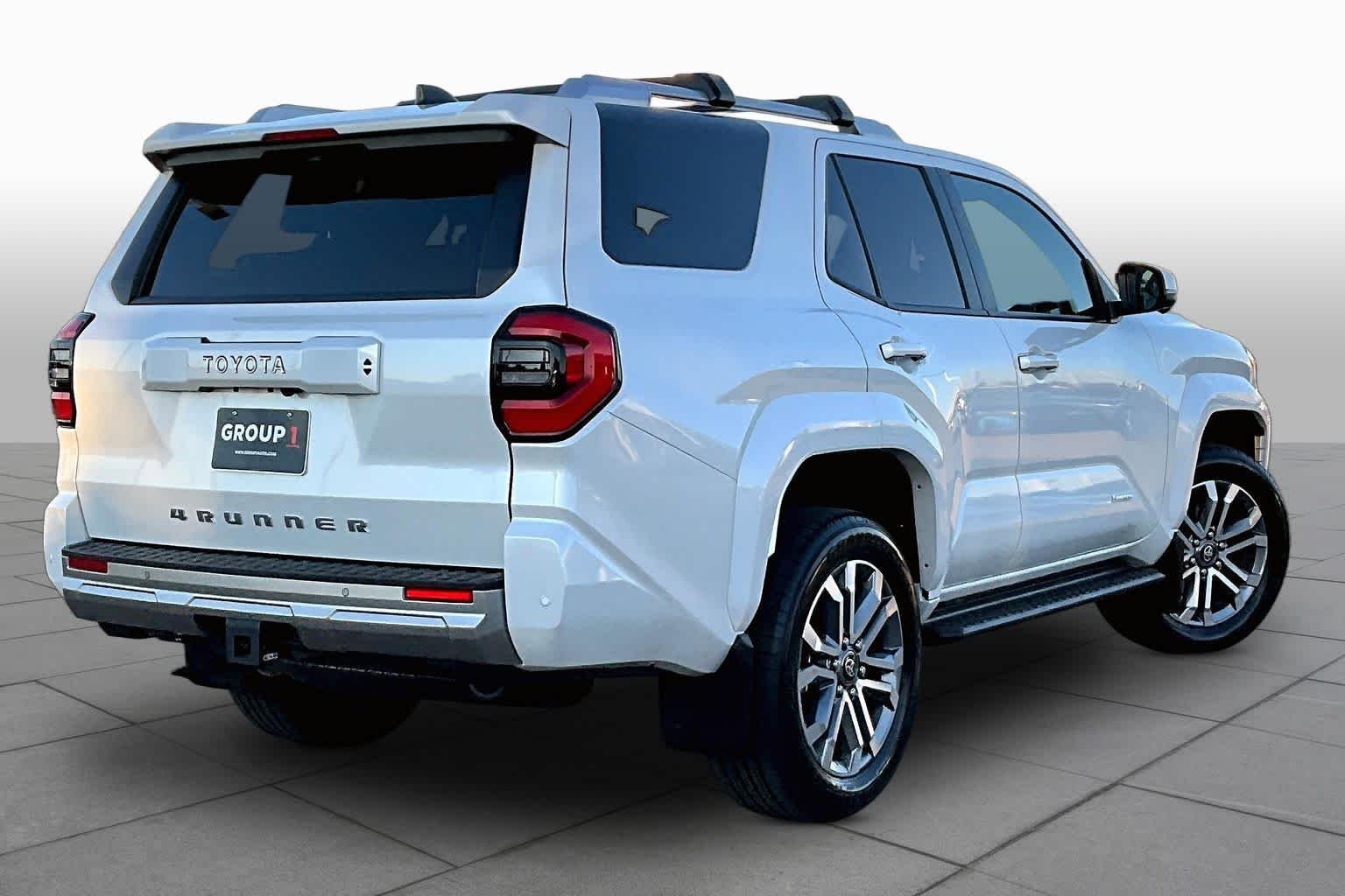 Used 2026 Wind Chill Pearl Toyota Limited image 13