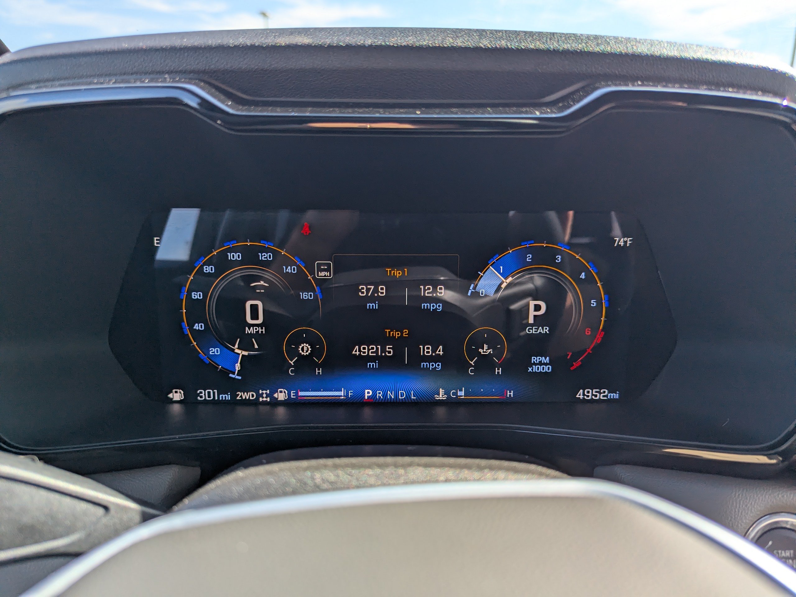 2026 Chevrolet Colorado ZR2 - Photo 18