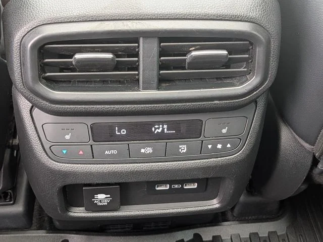 2023 Honda Pilot Elite - Photo 14