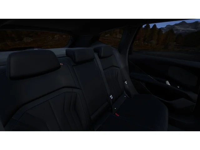Used 2027 Alpine White BMW  image 12
