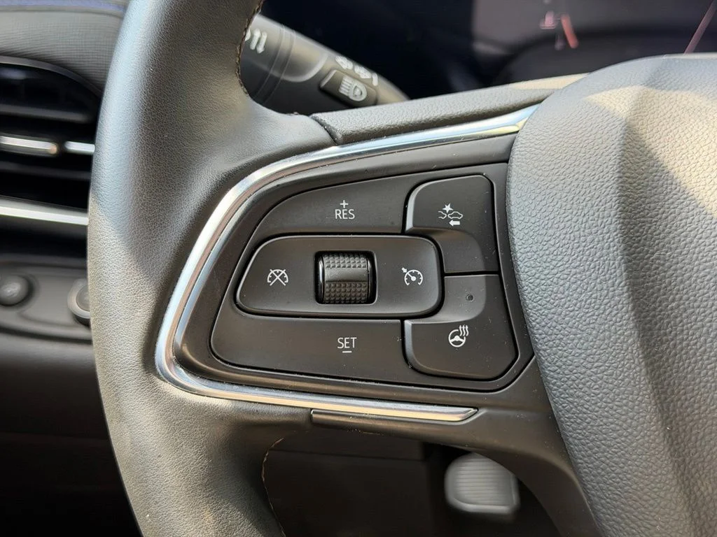 Used 2024 White Buick Sport Touring image 15