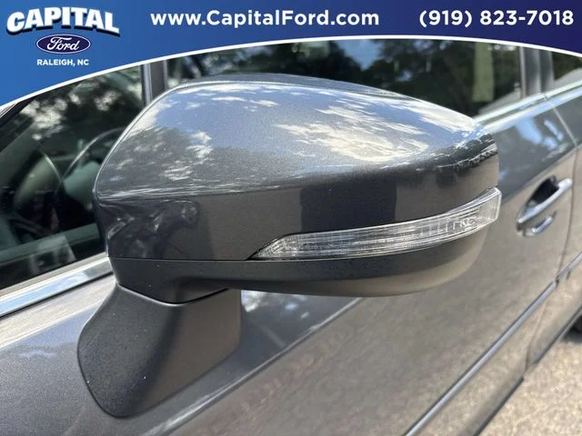 Used 2018 Gray Subaru 2.5i image 12
