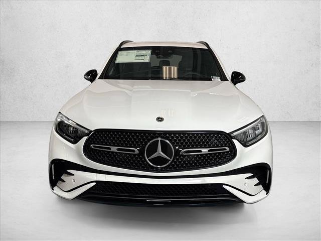New 2026 Polar White Mercedes-Benz GLC 300 image 31