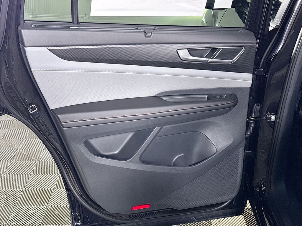 New 2026 Deep Black Pearl Volkswagen Peak Edition image 19