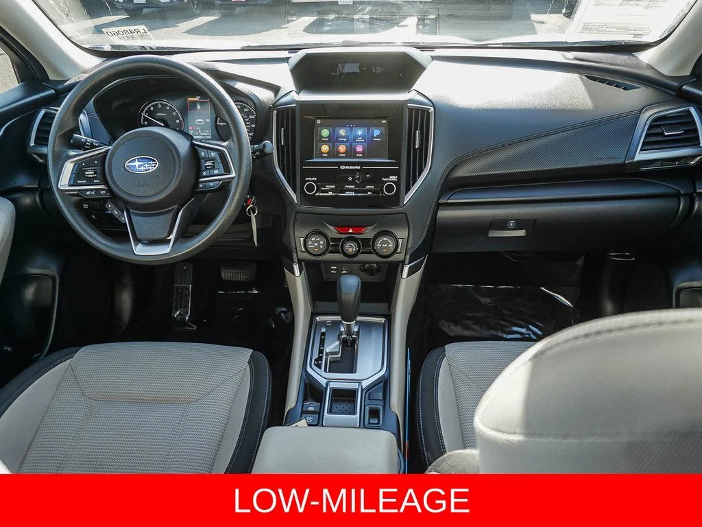 Used 2023 Blue Subaru Base image 14