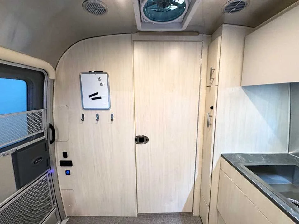New 2026 SILVER AIRSTREAM  image 30