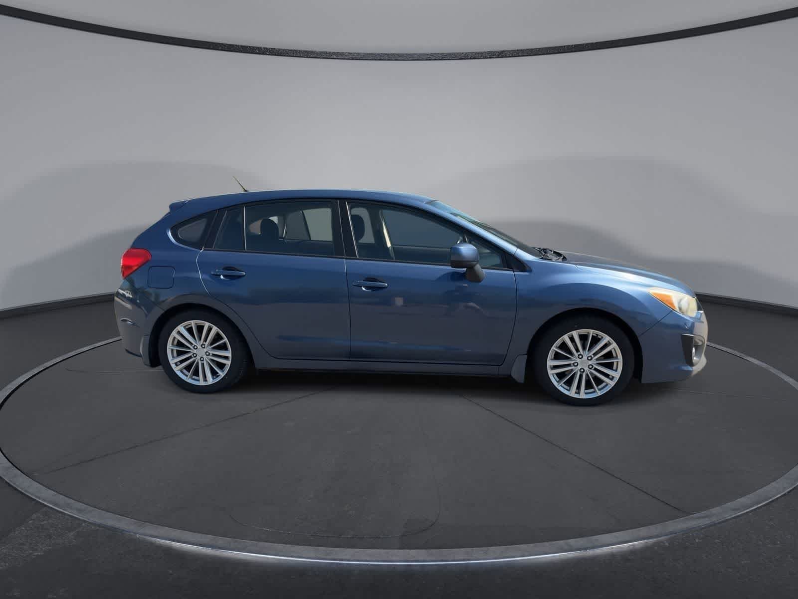 Used 2013 Marine Blue Pearl Subaru 2.0i Premium image 9
