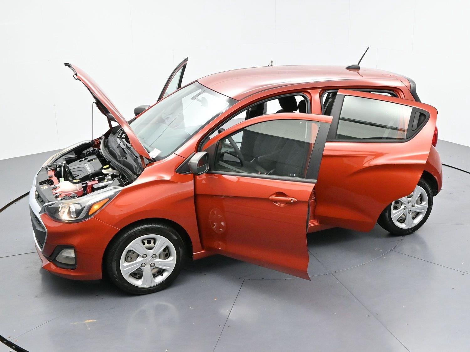 Used 2021 Metallic paint.) Chevrolet LS image 31