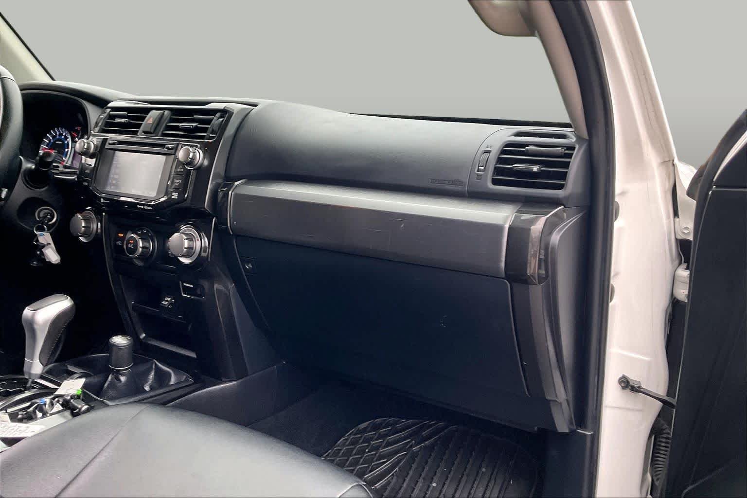 Used 2016 Super White Toyota TRD Pro image 18