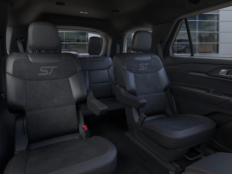 2026 Ford Explorer ST - Photo 11