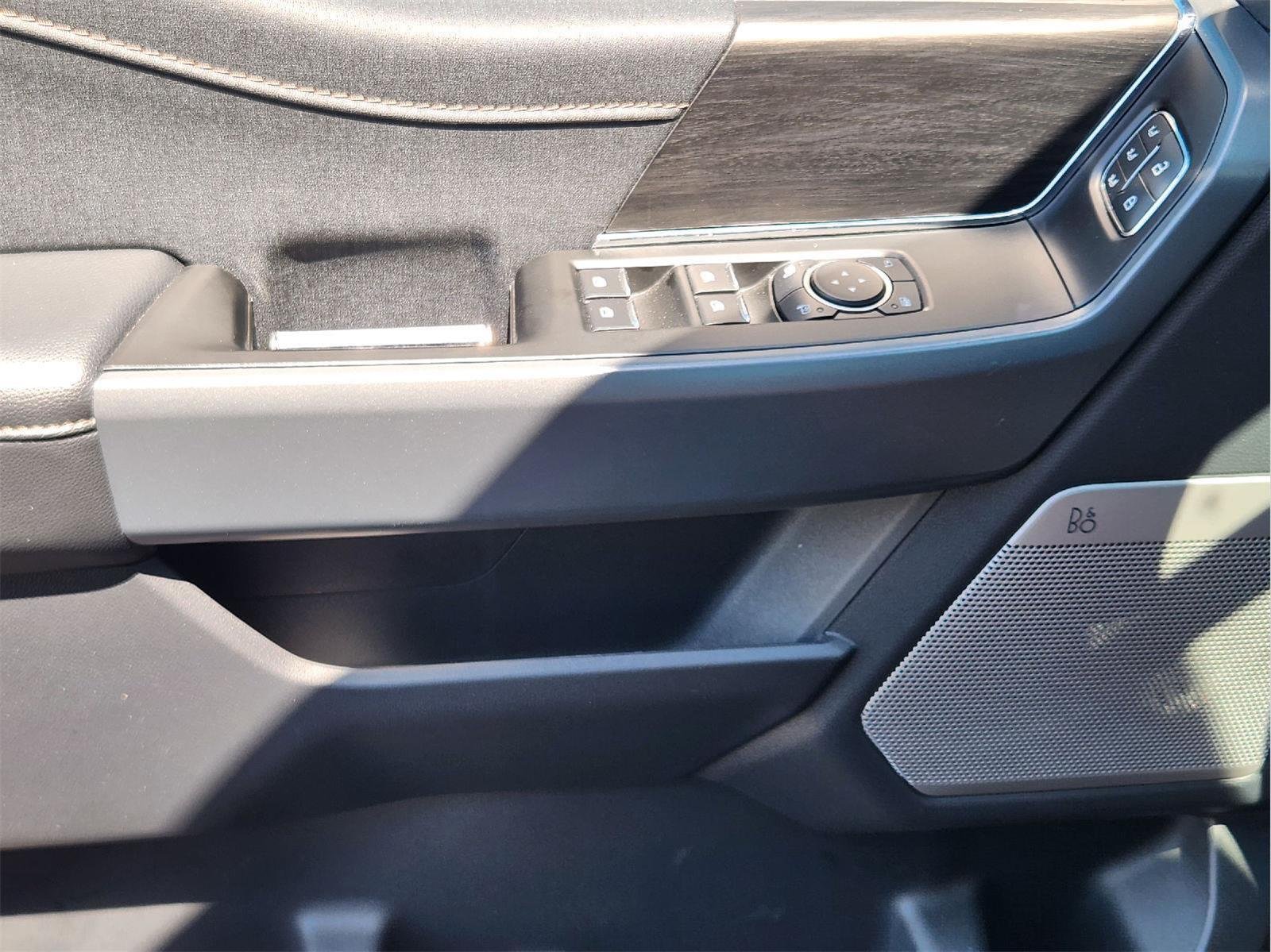 Used 2024 Antimatter Blue Ford LARIAT image 22