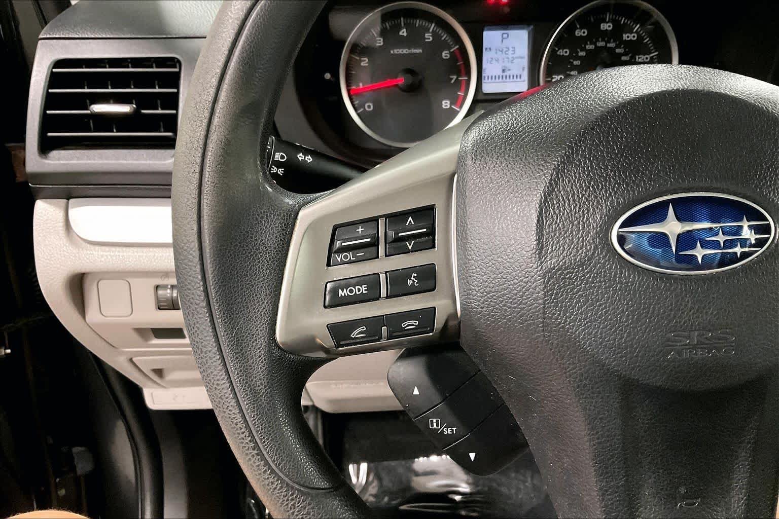 Used 2015 Dark Gray Metallic Subaru 2.5i Premium image 24