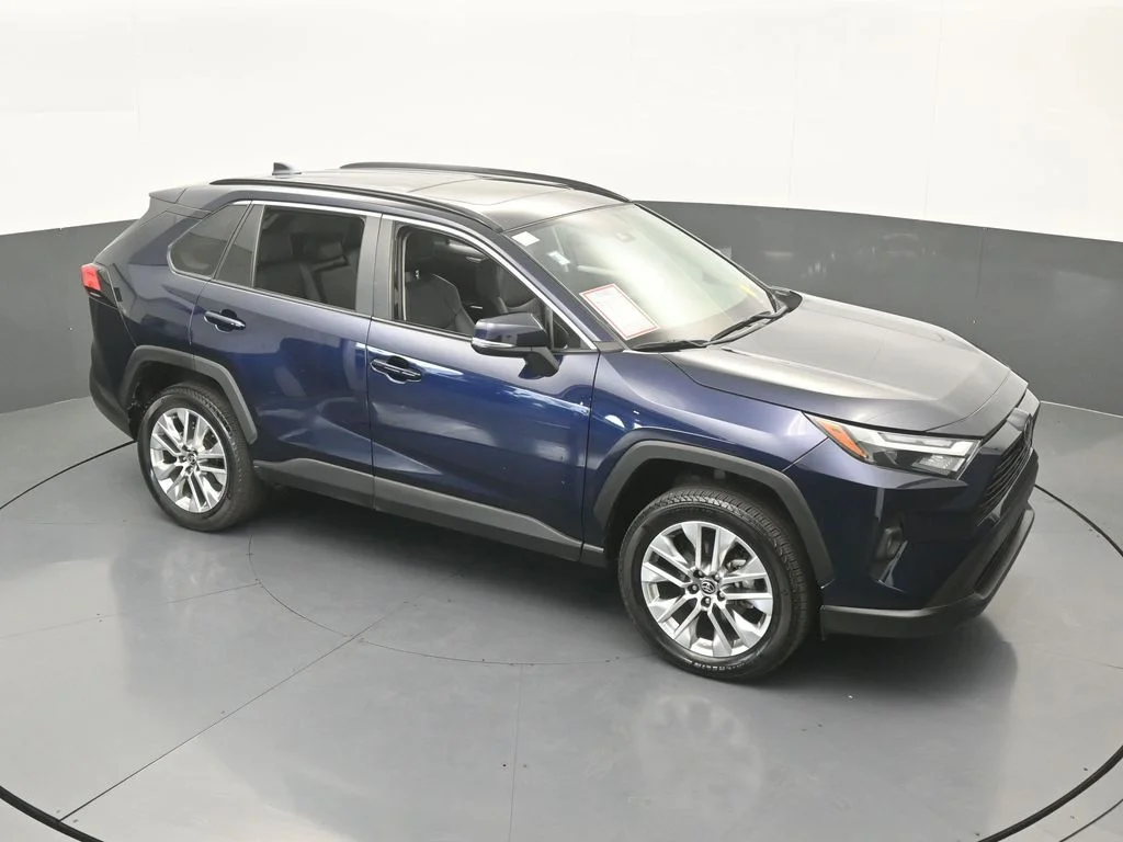 Used 2025 Blueprint Toyota XLE Premium image 54