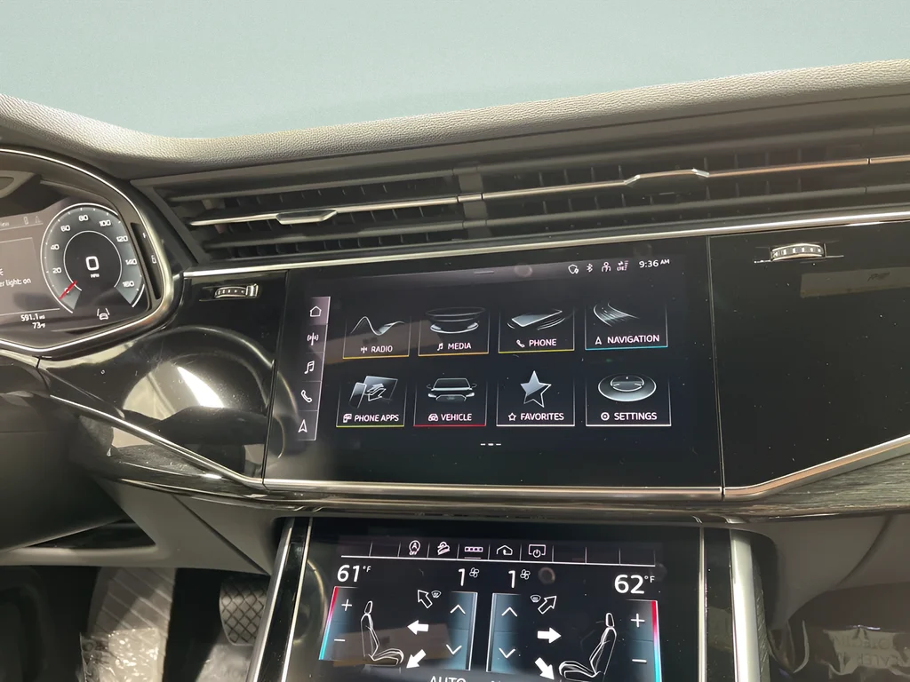 2022 Audi Q8 Premium Plus - Photo 17