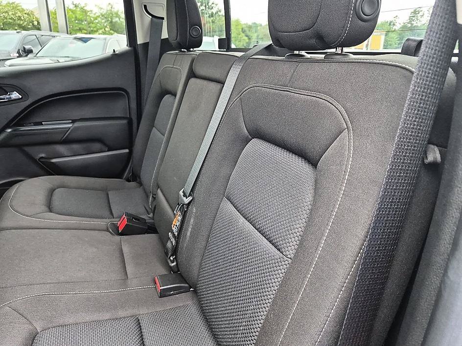 Certified Used 2016 BLACK Chevrolet 4WD LT image 28