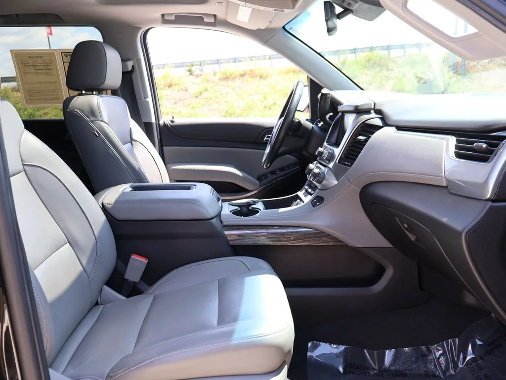 Used 2019 Black Chevrolet LT image 8