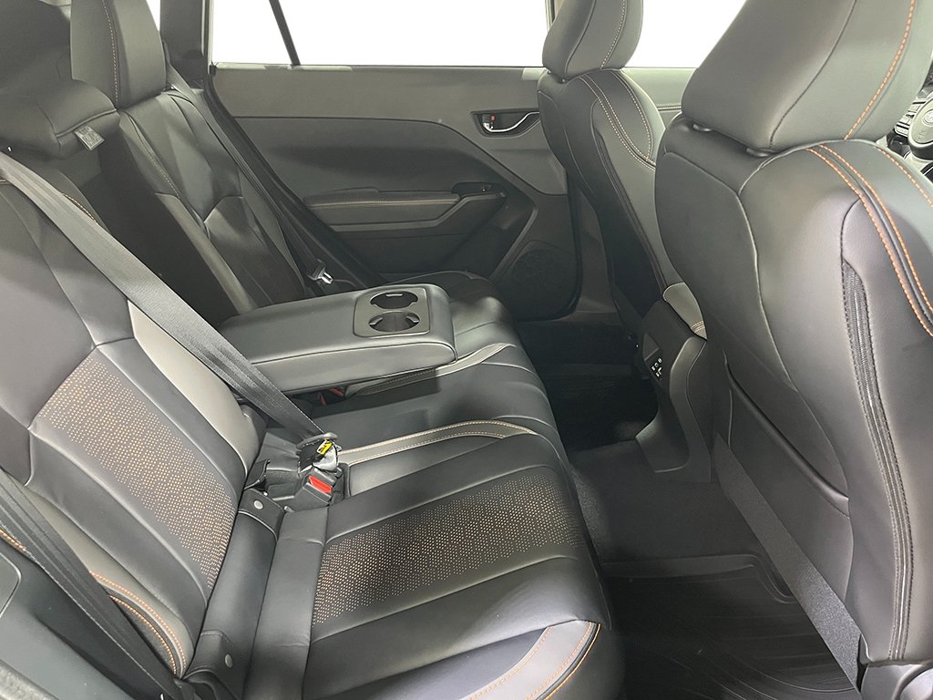 New 2026 LITHIUM RED PEARL Subaru Limited image 28