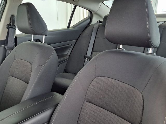 Used 2025 Gray Nissan 2.5 SV image 24