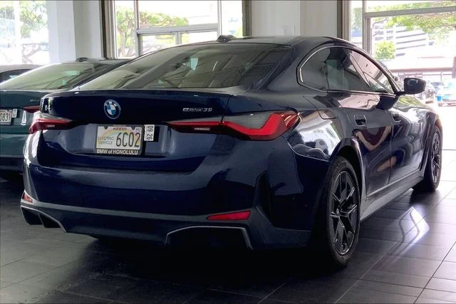 Used 2023 Tanzanite Blue II Metallic BMW eDrive35 image 6