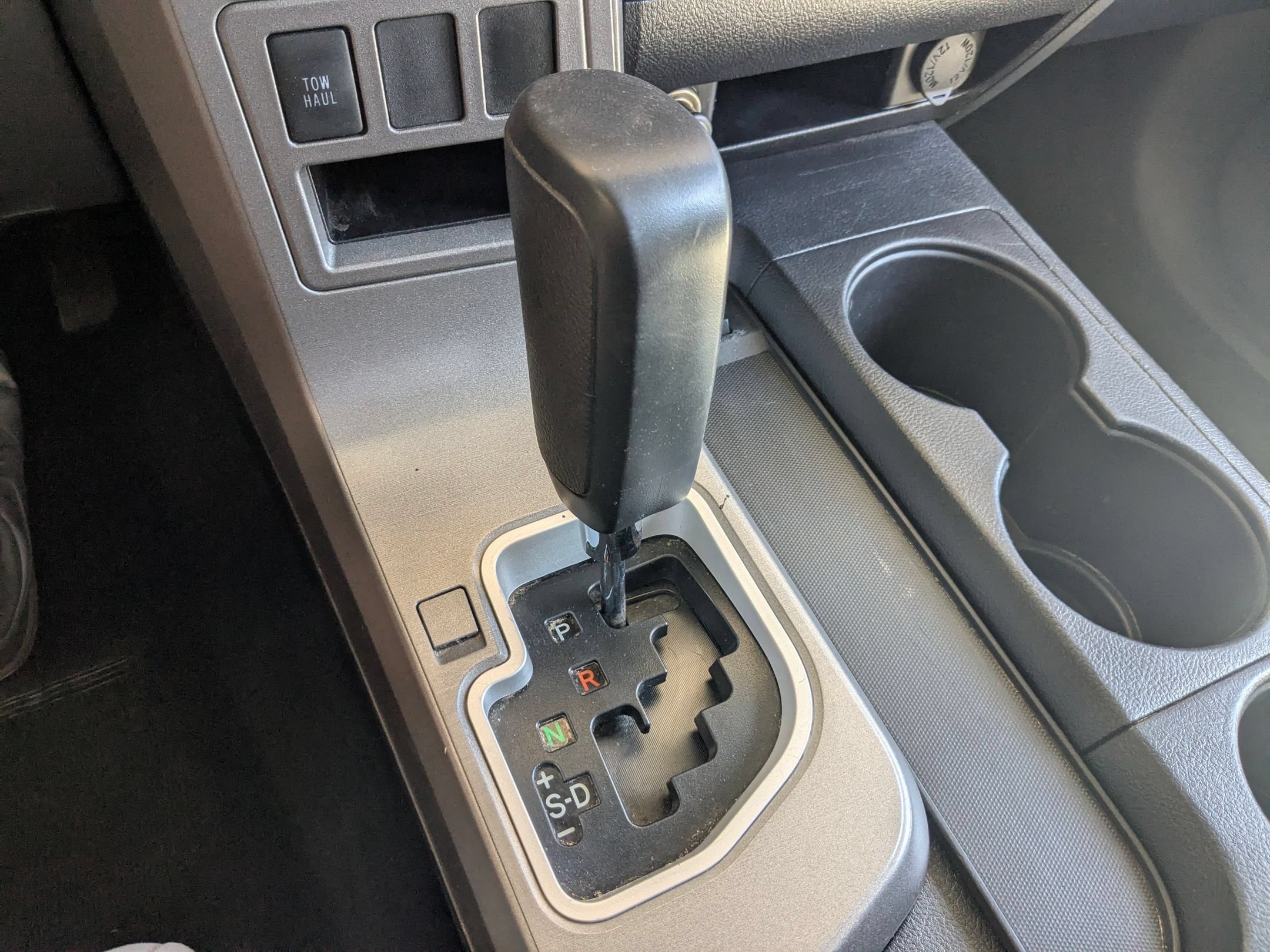 Used 2016 Silver Sky Metallic Toyota SR5 image 17