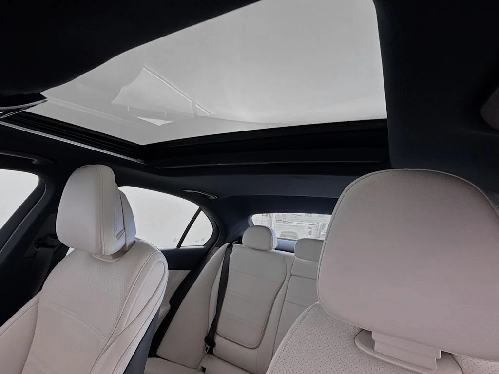 Used 2023 White Mercedes-Benz C 300 image 21